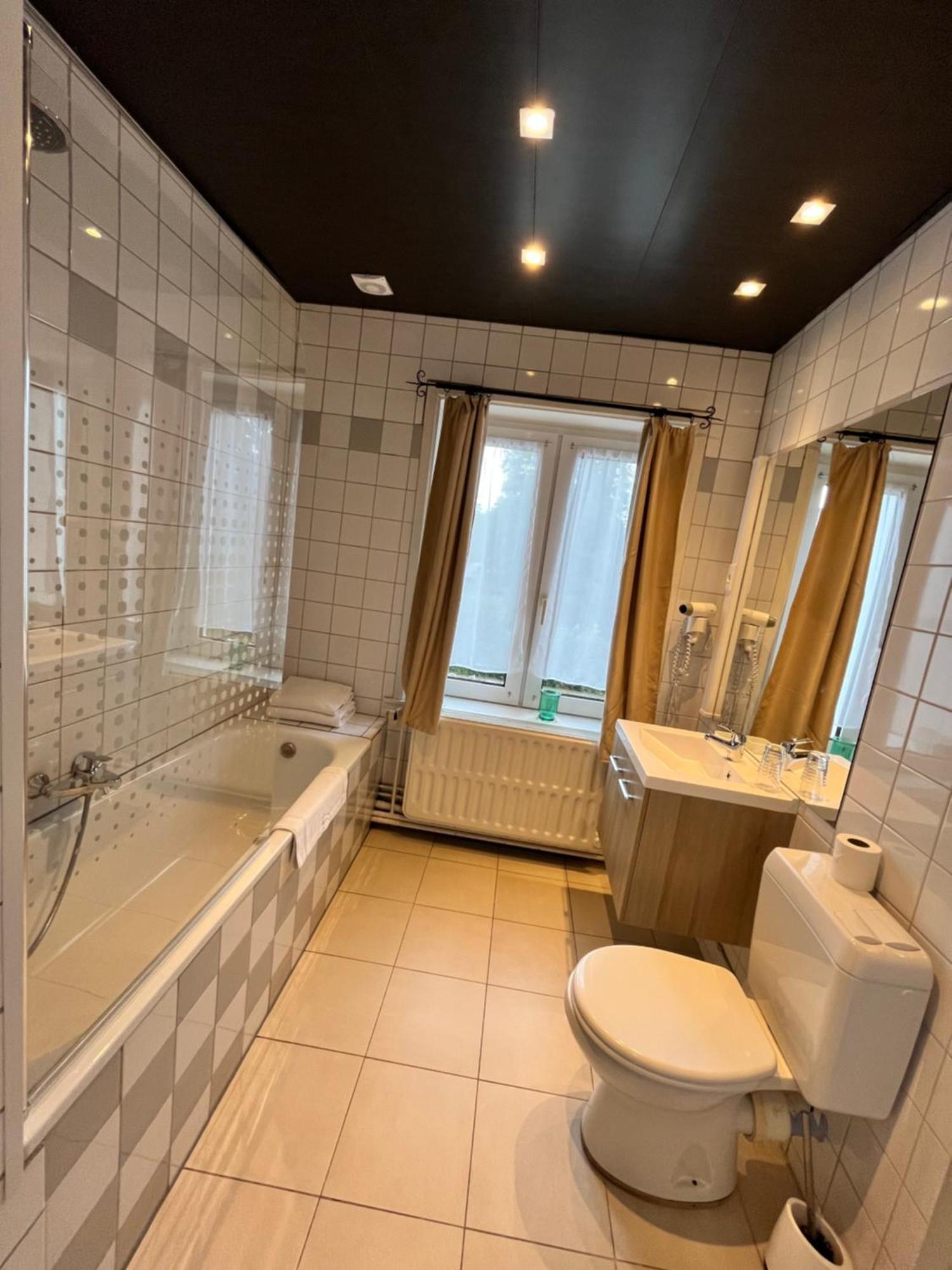 La Villa Blanche Спа Экстерьер фото