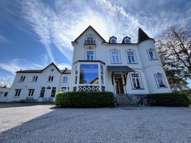 La Villa Blanche Спа Экстерьер фото